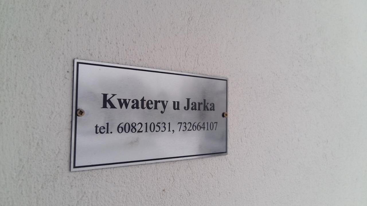 Kwatery U Jarka Z Ogrodem I Parkingiem Jelení Hora Exteriér fotografie